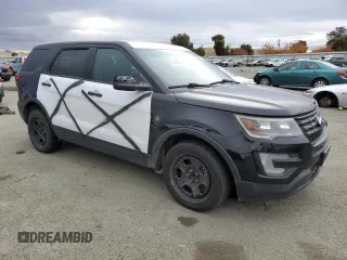 2017 Ford Police Interceptor Utility z VIN 1FM5K8AT3HGC86304, wystawiony jako Copart lot #81645544 z przebiegiem 138 022 mil mil oraz Czysty tytuł • Clean title. Historia ofert i sprzedaży dostępna na DreamBid. Obrazek 4.