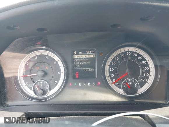 2016 Ram 1500 Tradesman with VIN 3C6JR6AG8GG325954, listed as a IAAI auction lot 42344748 with 218,949 mi miles and . Bid and sale history available at DreamBid. Image 7.