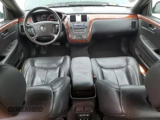 2007 Cadillac DTS Professional z VIN 1GEEH96Y27U550682, wystawiony jako Copart lot #45060125 z przebiegiem 77 965 mil mil oraz Tytuł czysty. Historia ofert i sprzedaży dostępna na DreamBid. Obrazek 8.