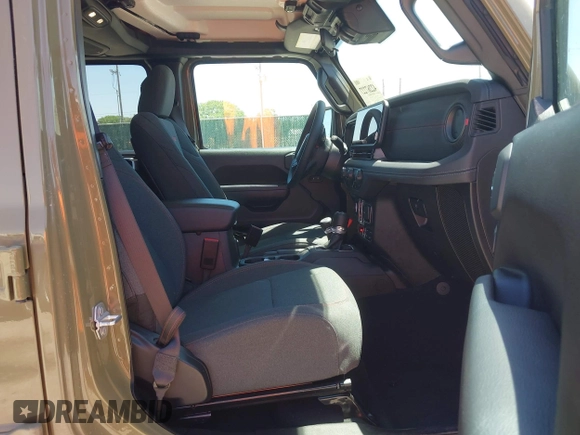 2025 Jeep Wrangler Rubicon with VIN 1C4PJXFN2SW527531, listed as a IAAI auction lot 42267227 with 8,022 mi miles and . Bid and sale history available at DreamBid. Image 5.