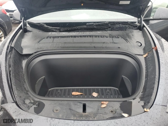 2024 Tesla Model Y Long Range with VIN 7SAYGDEE0RA250394, listed as a Copart auction lot 49163775 with 0 mi miles and Salvage Title. Bid and sale history available at carsss.com. Image 11.