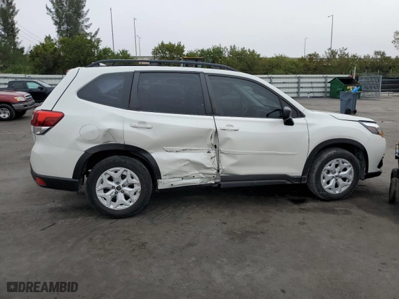 2022 Subaru Forester with VIN JF2SKACC6NH410634, listed as a Copart auction lot 42320025 with NaN miles and Non Repairable. Bid and sale history available at carsss.com. Image 3.
