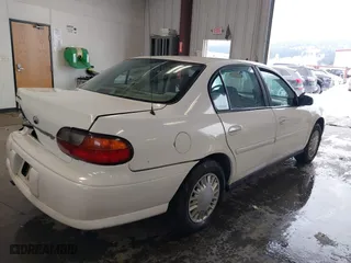 2002 Chevrolet Malibu with VIN 1G1ND52J42M623395, listed as a IAAI auction lot 41609002 with 197,572 mi miles. Bid and sale history available at carsss.com. Image 4.
