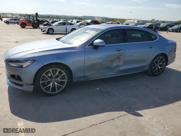 2019 Volvo S90 Momentum with VIN LVY102MK9KP080090, listed as a Copart auction lot 60984564 with 57,148 mi miles and Salvage Title. Bid and sale history available at carsss.com. Image 1.