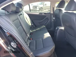 2012 Volkswagen Jetta TDI w/Premium & Nav с VIN 3VWLL7AJ2CM314266, выставлен на аукционе Copart как лот 51961265 с пробегом 175 480 миль миль и Списание • Salvage title. История ставок и продаж доступна на DreamBid. Изображение 10.