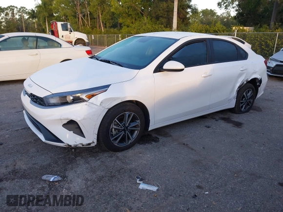 2024 Kia Forte LXS with VIN 3KPF24AD9RE775818, listed as a IAAI auction lot 41254335 with 3,013 mi miles and . Bid and sale history available at DreamBid. Image 18.
