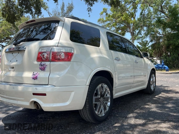 2011 GMC Acadia Denali with VIN 1GKKRTED5BJ287316, listed as a Copart auction lot 56689775 with 109,458 mi miles and Clean Title. Bid and sale history available at DreamBid. Image 4.