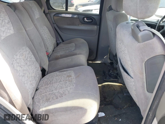 2003 GMC Envoy SLE z VIN 1GKDT13S832272692, wystawiony jako IAAI lot #42289095 z przebiegiem 215 210 mil mil oraz . Historia ofert i sprzedaży dostępna na DreamBid. Obrazek 8.