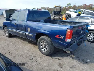 2000 Chevrolet Silverado 1500 with VIN 2GCEC19W3Y1137511, listed as a IAAI auction lot 41449575 with 309,743 mi miles and . Bid and sale history available at DreamBid. Image 3.