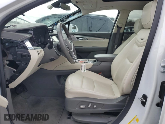 2020 Cadillac XT5 Premium Luxury AWD with VIN 1GYKNDRS6LZ121017, listed as a Copart auction lot 42647785 with 81,296 mi miles and Salvage Title. Bid and sale history available at DreamBid. Image 7.