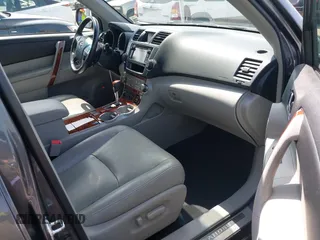 2013 Toyota Highlander Limited with VIN 5TDYK3EH2DS115747, listed as a IAAI auction lot 42460120 with 149,479 mi miles and . Bid and sale history available at DreamBid. Image 5.