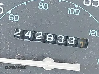 1984 Datsun 720 z VIN JN6ND01S9EW022655, wystawiony jako IAAI lot #41364439 z przebiegiem 242 833 mil mil oraz . Historia ofert i sprzedaży dostępna na DreamBid. Obrazek 14.