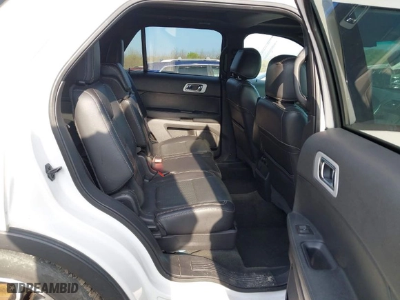 2015 Ford Explorer Sport with VIN 1FM5K8GT1FGC11511, listed as a IAAI auction lot 41922269 with 163,014 mi miles. Bid and sale history available at carsss.com. Image 8.