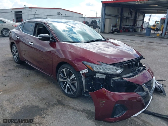 2020 Nissan Maxima SL with VIN 1N4AA6DV4LC376249, listed as a IAAI auction lot 40317843 with 52,065 mi miles. Bid and sale history available at carsss.com. Image 1.