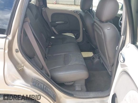 2004 Chrysler PT Cruiser Limited z VIN 3C8FY68B74T301318, wystawiony jako IAAI lot #42472223 z przebiegiem 146 938 mil mil oraz . Historia ofert i sprzedaży dostępna na DreamBid. Obrazek 8.