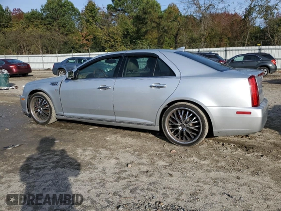 2011 Cadillac STS RWD z VIN 1G6DW6ED9B0133084, wystawiony jako Copart lot #80912574 z przebiegiem 138 720 mil mil oraz Czysty tytuł • Clean title. Historia ofert i sprzedaży dostępna na DreamBid. Obrazek 2.