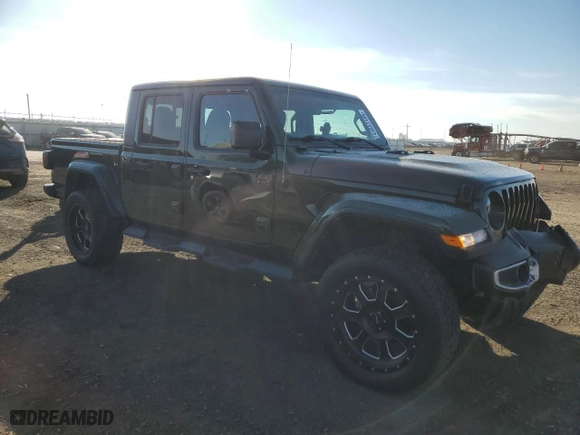 2022 Jeep Gladiator Texas Trail with VIN 1C6HJTAG8NL101992, listed as a Copart auction lot 44657105 with 30,351 mi miles and Salvage Title. Bid and sale history available at carsss.com. Image 4.