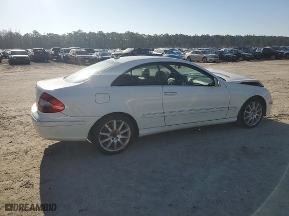 2007 Mercedes-Benz CLK-Class 3.5L with VIN WDBTJ56H57F227422, listed as a Copart auction lot 47773345 with 110,194 mi miles and Salvage Title. Bid and sale history available at carsss.com. Image 3.