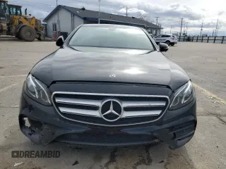 2019 Mercedes-Benz E 300 с VIN WDDZF4KB6KA648909, выставлен на аукционе Copart как лот 49472015 с пробегом 52 473 миль миль и Списание • Salvage title. История ставок и продаж доступна на DreamBid. Изображение 5.