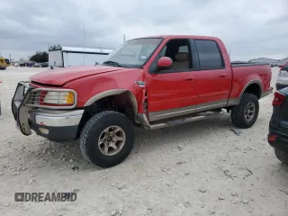 2001 Ford F-150 XLT with VIN 1FTRW08W31KA87039, listed as a Copart auction lot 44162535 with 167,057 mi miles and Salvage title. Bid and sale history available at DreamBid. Image 1.