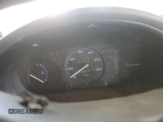 2000 Honda Civic VP z VIN 2HGEJ6611YH517547, wystawiony jako Copart lot #48056345 z przebiegiem 192 274 mil mil oraz Szkoda całkowita • Salvage title. Historia ofert i sprzedaży dostępna na DreamBid. Obrazek 9.