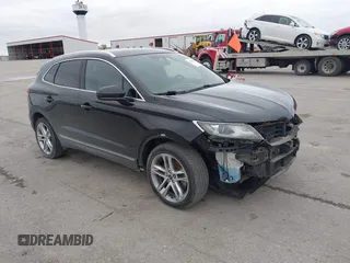 2017 Lincoln MKC Reserve with VIN 5LMTJ3DH9HUL14173, listed as a IAAI auction lot 42126106 with 140,000 mi miles and . Bid and sale history available at DreamBid. Image 1.
