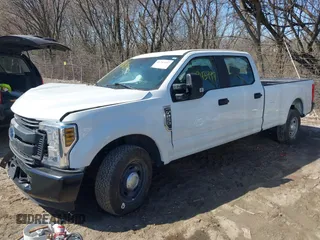 2019 Ford Super Duty F-250 SRW XL with VIN 1FT7W2A64KEE46444, listed as a IAAI auction lot 41743447 with 27,059 mi miles. Bid and sale history available at carsss.com. Image 17.