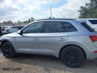 2022 Audi Q5 S line Premium Plus with VIN WA1EAAFY7N2114217, listed as a IAAI auction lot 41516871 with 33,208 mi miles. Bid and sale history available at carsss.com. Image 15.