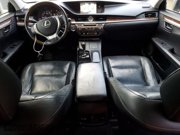 2015 Lexus ES 330 with VIN JTHBK1GG6F2203885, listed as a Copart auction lot 67997844 with 181,055 mi miles and Salvage Title. Bid and sale history available at DreamBid. Image 8.
