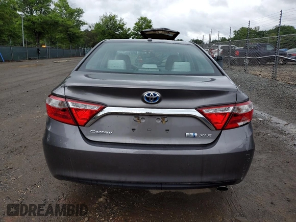 2017 Toyota Camry Hybrid LE z VIN 4T1BD1FK6HU205527, wystawiony jako Copart lot #57437025 z przebiegiem 55 826 mil mil oraz Szkoda całkowita • Salvage title. Historia ofert i sprzedaży dostępna na DreamBid. Obrazek 6.