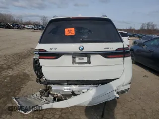 2025 BMW X7 xDrive40i with VIN 5UX23EM03S9Y24904, listed as a Copart auction lot 43940285 with 0 mi miles and Clean Title. Bid and sale history available at carsss.com. Image 6.