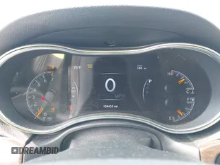2018 Jeep Grand Cherokee Limited с VIN 1C4RJFBG4JC138853, выставлен на аукционе IAAI как лот 42496470 с пробегом 104 451 миль миль и . История ставок и продаж доступна на DreamBid. Изображение 7.