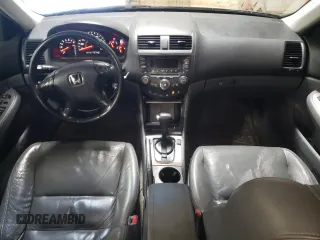 2003 Honda Accord EX z VIN 1HGCM66553A040307, wystawiony jako Copart lot #49487335 z przebiegiem 227 721 mil mil oraz Szkoda całkowita • Salvage title. Historia ofert i sprzedaży dostępna na DreamBid. Obrazek 8.