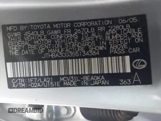 2005 Lexus ES 330 with VIN JTHBA30G355134384, listed as a IAAI auction lot 41895656 with 162,995 mi miles. Bid and sale history available at carsss.com. Image 9.