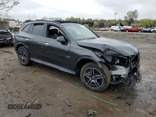 2025 Mercedes-Benz GLC 300 z VIN W1NKM4HB7SF260981, wystawiony jako Copart lot #51979695 z przebiegiem 4 881 mil mil oraz Szkoda całkowita • Salvage title. Historia ofert i sprzedaży dostępna na DreamBid. Obrazek 4.