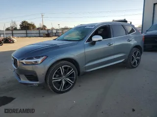 2019 Volvo XC60 R-Design with VIN LYV102RM2KB279883, listed as a Copart auction lot 42759765 with 67,790 mi miles and Salvage Title. Bid and sale history available at carsss.com. Image 1.