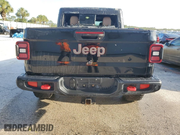 2020 Jeep Gladiator Rubicon z VIN 1C6JJTBG5LL101185, wystawiony jako Copart lot #83012014 z przebiegiem Nie podano mil oraz Nie do naprawy • Non repairable. Historia ofert i sprzedaży dostępna na DreamBid. Obrazek 6.