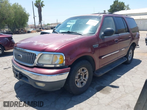 1999 Ford Expedition XLT z VIN 1FMRU1762XLA88470, wystawiony jako IAAI lot #42384804 z przebiegiem Nie podano mil oraz . Historia ofert i sprzedaży dostępna na DreamBid. Obrazek 2.
