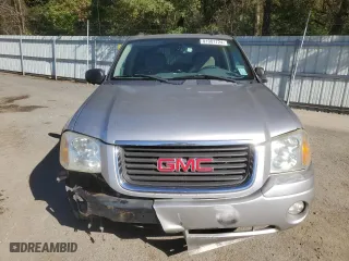 2005 GMC Envoy SLE with VIN 1GKDS13S252179107, listed as a Copart auction lot 81001724 with 223,844 mi miles and Salvage Title. Bid and sale history available at carsss.com. Image 5.