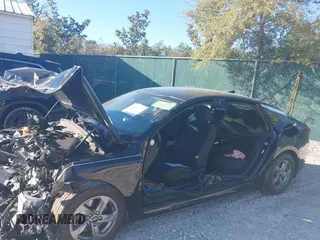 2024 Kia K5 LXS z VIN 5XXG14J25RG254155, wystawiony jako IAAI lot #41152091 z przebiegiem Nie podano mil oraz . Historia ofert i sprzedaży dostępna na DreamBid. Obrazek 6.