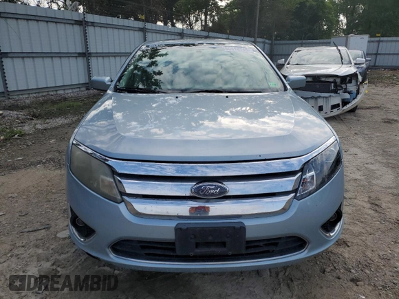 2010 Ford Fusion Hybrid с VIN 3FADP0L38AR185666, выставлен на аукционе Copart как лот 60418745 с пробегом 183 866 миль миль и Чистый • Clean title. История ставок и продаж доступна на DreamBid. Изображение 5.
