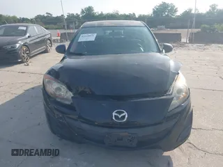 2011 Mazda 3 i Touring z VIN JM1BL1VG7B1362187, wystawiony jako IAAI lot #42210831 z przebiegiem 124 195 mil mil oraz . Historia ofert i sprzedaży dostępna na DreamBid. Obrazek 12.