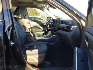 2024 Toyota Highlander LE with VIN 5TDKDRAH6RS051518, listed as a IAAI auction lot 41393093 with 23,305 mi miles and . Bid and sale history available at DreamBid. Image 5.