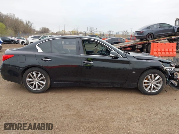 2016 Infiniti Q50 3.0t Premium with VIN JN1EV7AP3GM303498, listed as a IAAI auction lot 42079110 with 164,804 mi miles. Bid and sale history available at carsss.com. Image 12.