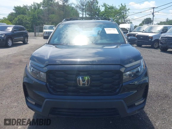 2023 Honda Passport Elite with VIN 5FNYF8H01PB030270, listed as a IAAI auction lot 42667744 with 7,931 mi miles and . Bid and sale history available at DreamBid. Image 12.