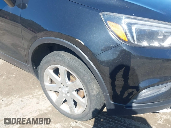 2017 Buick Encore Essence with VIN KL4CJGSB8HB107969, listed as a IAAI auction lot 41835925 with 181,103 mi miles. Bid and sale history available at carsss.com. Image 6.