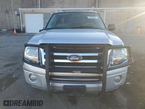 2014 Ford Expedition EL XLT with VIN 1FMJK1J58EEF04686, listed as a Copart auction lot 45500885 with 164,188 mi miles and Salvage Title. Bid and sale history available at carsss.com. Image 5.