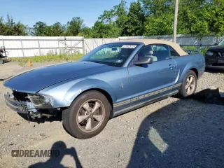 2005 Ford Mustang Deluxe with VIN 1ZVFT84N155227663, listed as a Copart auction lot 57402915 with 184,817 mi miles and Salvage title. Bid and sale history available at DreamBid. Image 1.