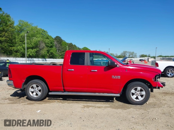 2017 Ram 1500 SLT z VIN 1C6RR6GG5HS678804, wystawiony jako IAAI lot #42050344 z przebiegiem 210 987 mil mil oraz . Historia ofert i sprzedaży dostępna na DreamBid. Obrazek 14.