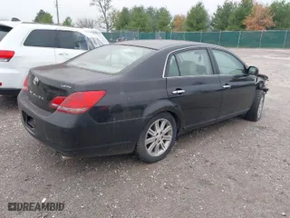 2008 Toyota Avalon XL with VIN 4T1BK36B28U280713, listed as a IAAI auction lot 40791568 with 109,138 mi miles. Bid and sale history available at carsss.com. Image 4.